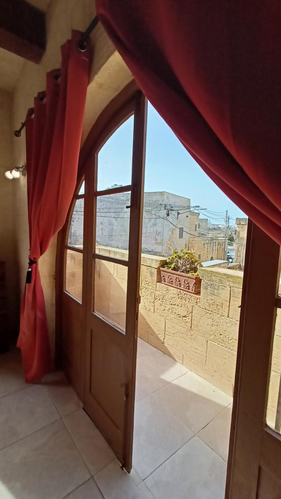 Arthome - Guest Rooms Għarb Cameră foto